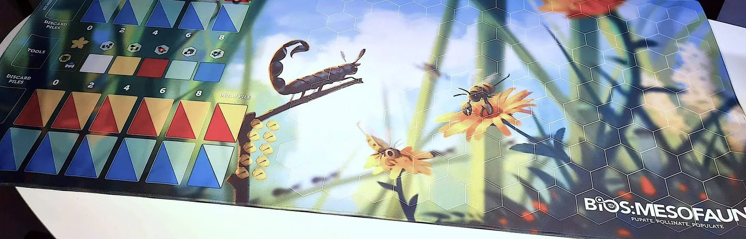 ION Game Design Bios Mesofauna Megafauna tapis néoprène double face