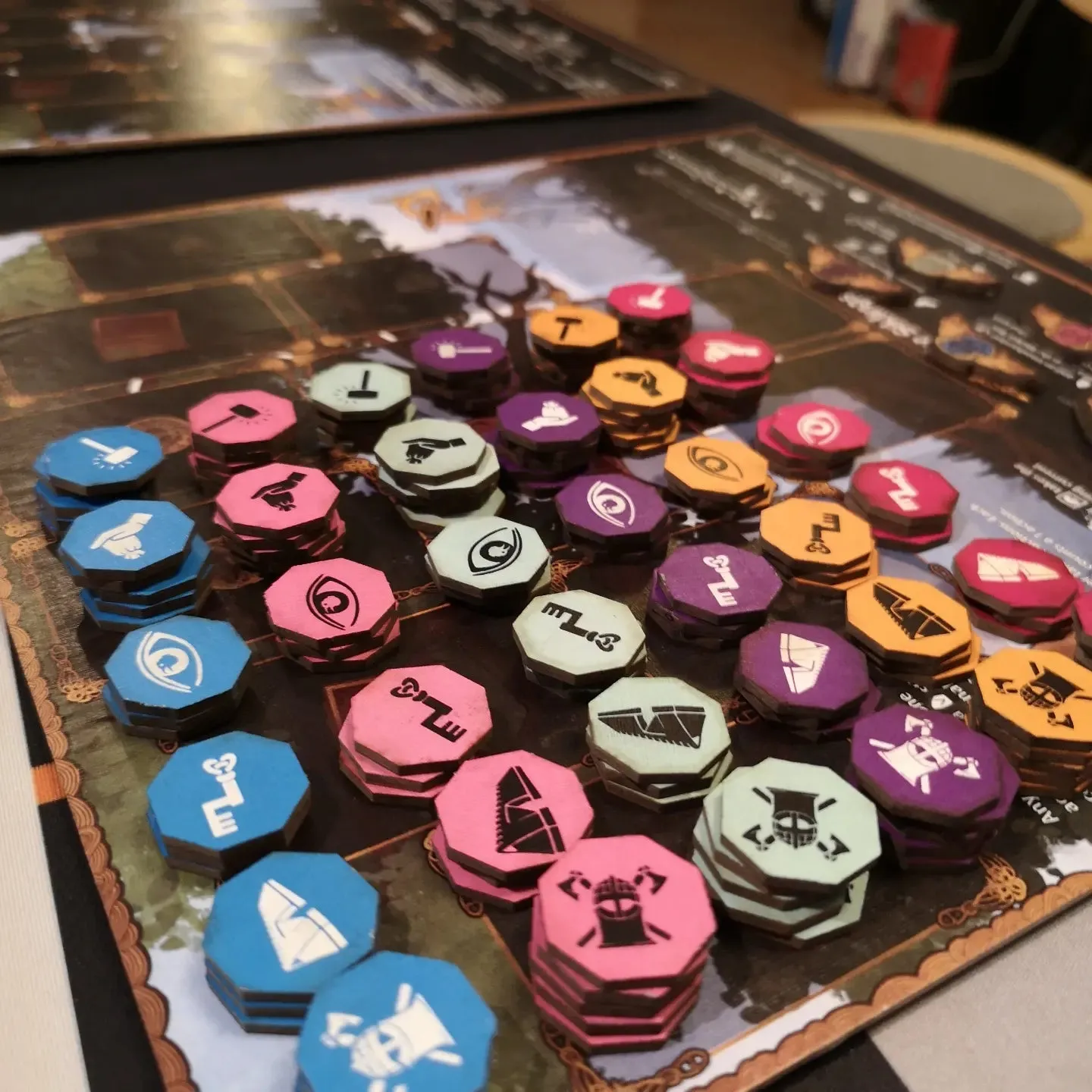 ION Game Design Vendel to Viking jeu de société dynastie retail