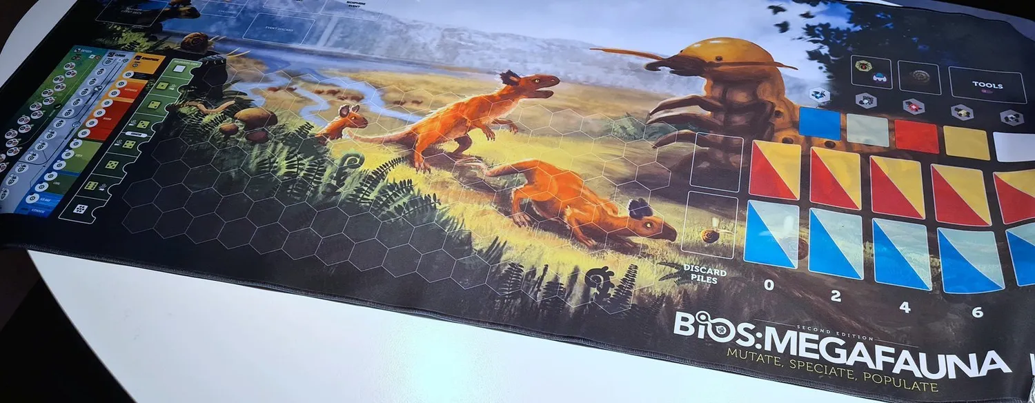 ION Game Design Bios Mesofauna Megafauna tapis néoprène double face