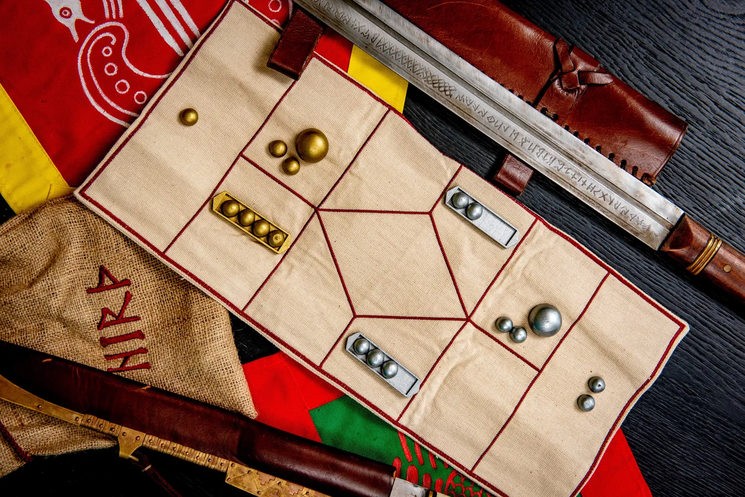 ION Game Design Hirth jeu de plateau duel viking 2 joueurs