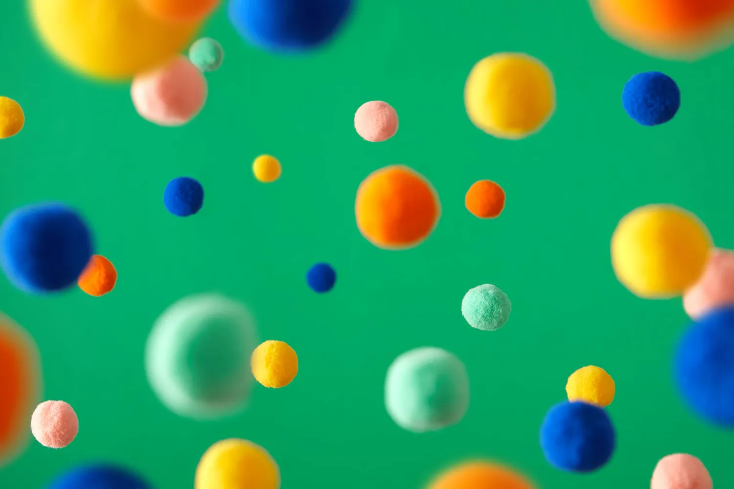 CMYK The Fuzzies jeu adresse tour boules douces