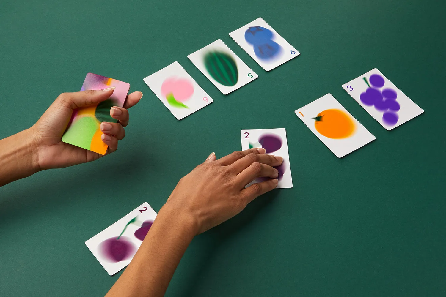 CMYK Magenta Fruit Fight jeu de cartes stop ou encore